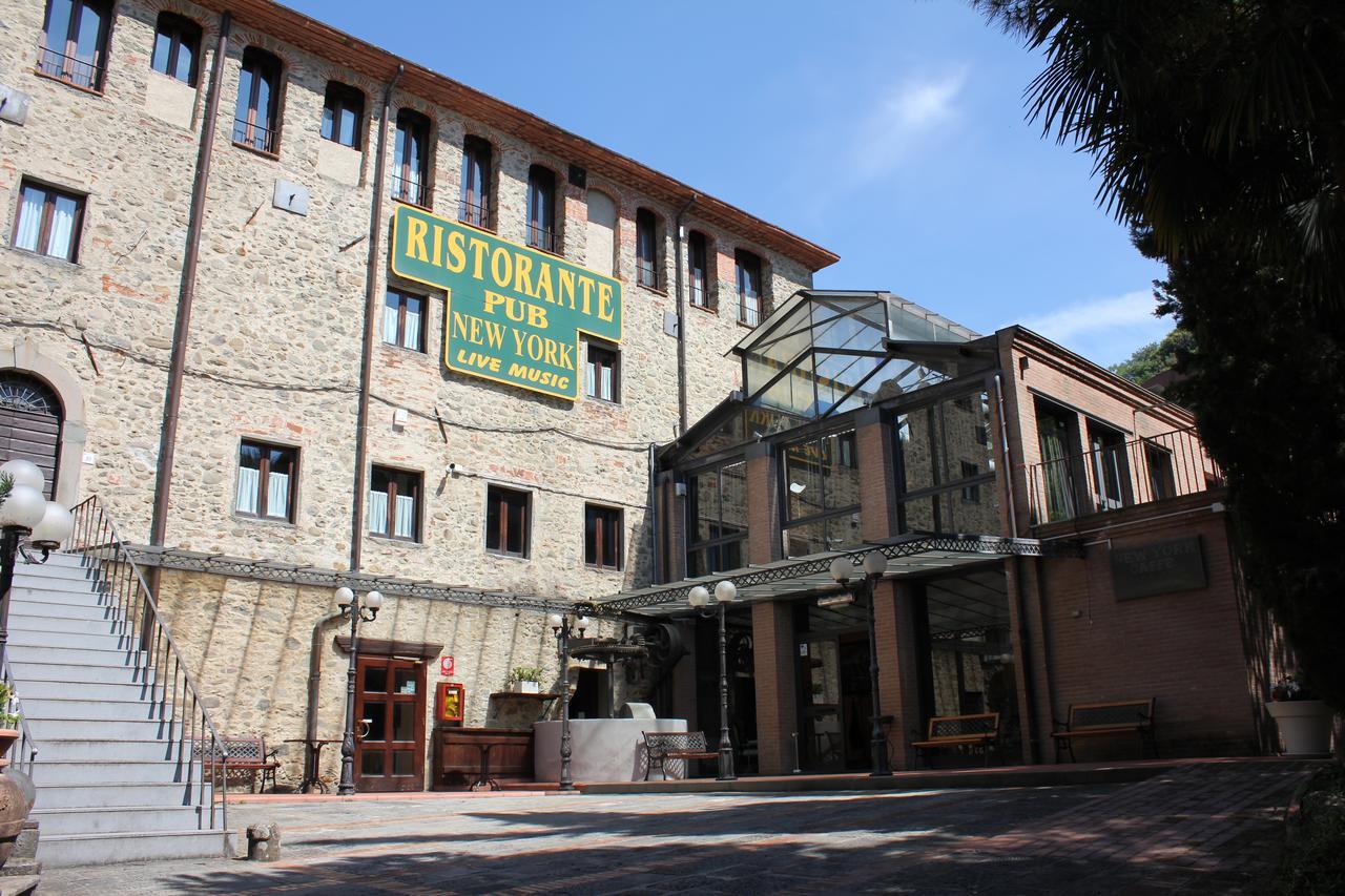 Villaggio Albergo San Lorenzo E Santa Caterina Pescia Rum bild