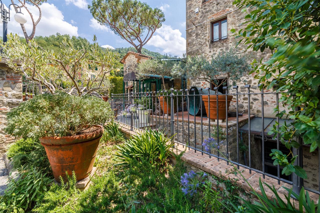 Villaggio Albergo San Lorenzo E Santa Caterina Pescia Rum bild